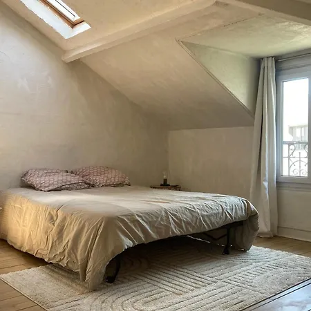 펜션 Charming House With A Quiet Courtyard